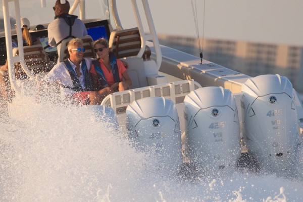 Boat Engine Outboard Motor Boat Engine Outboard Motor